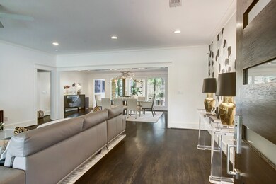 6303 Grovewood Ln, Houston, TX 77008 - photo 3