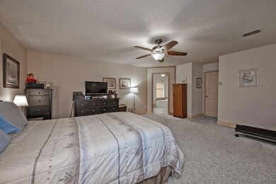 4009 Hidden Valley Dr, Denison, TX 75020 - photo 6