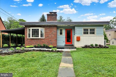 564 Poplar St, Columbia, PA 17512 - photo 3