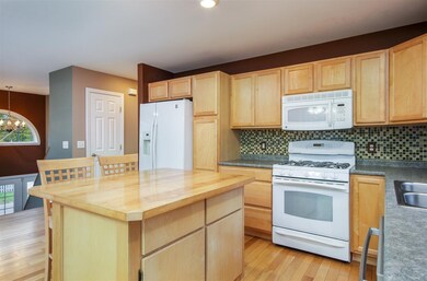 5 Camp St, Essex Junction, VT 05452 - photo 7