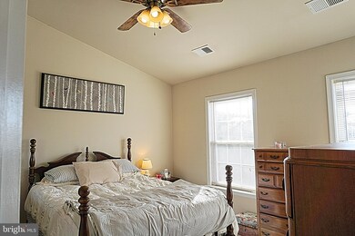 102 Hupps Hill Ct, Strasburg, VA 22657 - photo 7