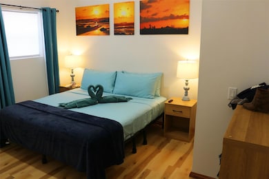 107 Martin Ln unit B, Cedar Creek, TX 78612 - photo 2