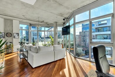 M2i unit 612, San Diego, CA 92101 - photo 3