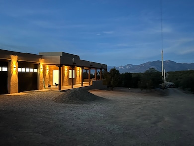 7 Daniel's Rd, Ranchos de Taos, NM 87557 - photo 3
