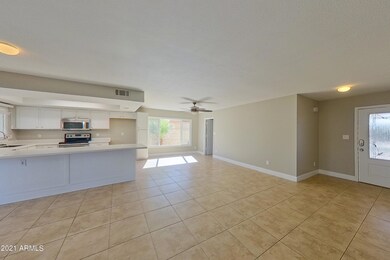 3911 S Willow Dr Tempe AZ-print-003-019-