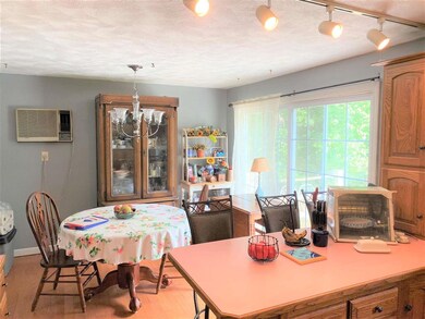 157 Litchfield Rd, Londonderry, NH 03053 - photo 6