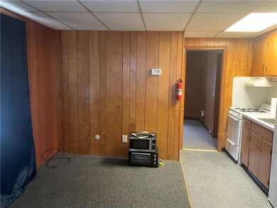 1078 Main St unit c, West Warwick, RI 02893 - photo 6