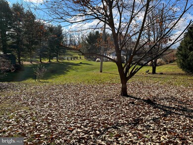 473 Kulp Rd, Pottstown, PA 19465 - photo 7