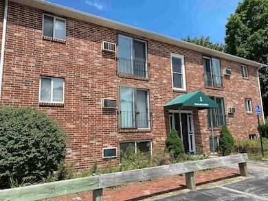 93 West St unit 12, Milford, NH 03055 - photo 3