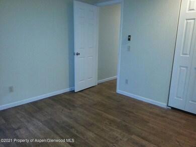 RIGHTBEDROOM3