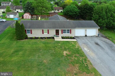 3524 Brook St, Greencastle, PA 17225 - photo 2