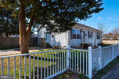 402 W 6th St, Laurel, DE 19956 - photo 5