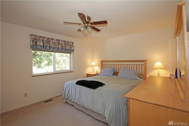 1440 S 234th St, Des Moines, WA 98198 - photo 5