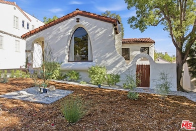 1248 N Everett St, Glendale, CA 91207 - photo 4