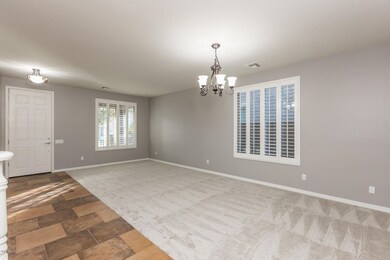 6) FORMAL DINING