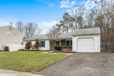 15 Brandywine Dr, Howell, NJ 07731 - photo 5