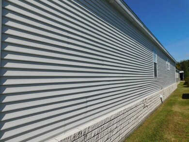 38113 Covered Bridge Blvd, Zephyrhills, FL 33542 - photo 3