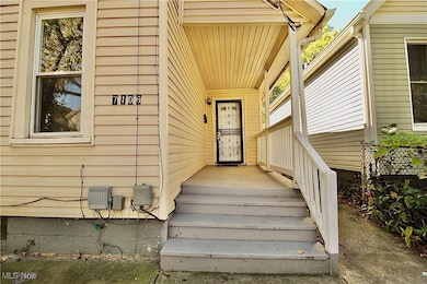 7106 Colfax Rd, Cleveland, OH 44104 - photo 3