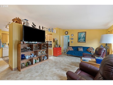 227 Lapp Ln, Roseburg, OR 97471 - photo 3