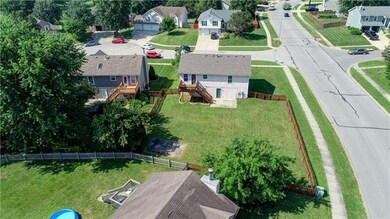 508 Willow Ct, Lansing, KS 66043 - photo 5