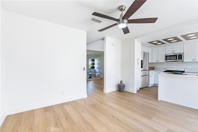 4 Wintergreen unit 4, Irvine, CA 92604 - photo 7