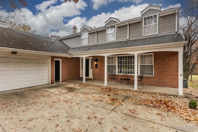 928 Northdale Dr, Alton, IL 62002 - photo 2