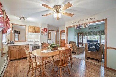 47 Beaver St, Lowell, MA 01850 - photo 6