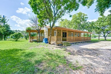 8314 Noble St, Needville, TX 77461 - photo 5