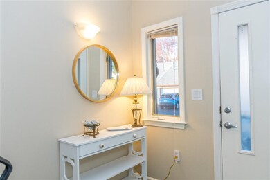 249 Stonebridge Dr unit 249, Nashua, NH 03063 - photo 2