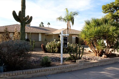 Exterior 4
