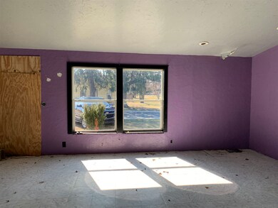 420 W 11th St, Warren, IN 46792 - photo 2