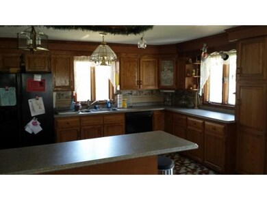 11 Anderson Rd, Stoddard, NH 03464 - photo 3