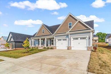 733 Azalea Ln, Versailles, KY 40383 - photo 3