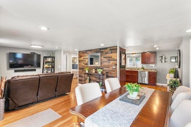 6 Jean Rd, Woburn, MA 01801 - photo 3