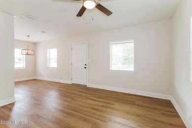 5109 Colonial Ave, Jacksonville, FL 32210 - photo 5