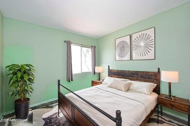 8819 N 12th Place, Phoenix, AZ 85020 - photo 7