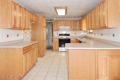 10615 Arnez Rd, Jacksonville, FL 32218 - photo 6