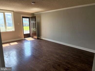 32 Briarcliffe Rd, Glenolden, PA 19036 - photo 2