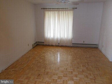 414 Jefferson St, Woodstock, VA 22664 - photo 5