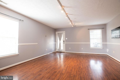 200 Toddson Ln, Owings Mills, MD 21117 - photo 4