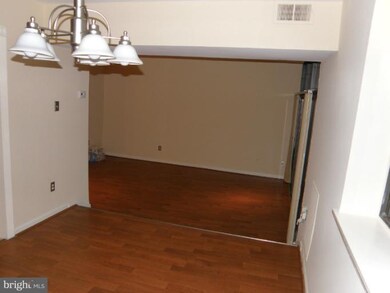 1650 Parkcrest Cir unit 1B/101, Reston, VA 20190 - photo 2