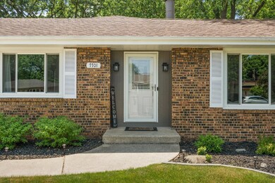 7701 W 84th Place, Crown Point, IN 46307 - photo 5