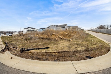 6301 & 6303 Stone Gate Dr, Madison, WI 53719 - photo 2