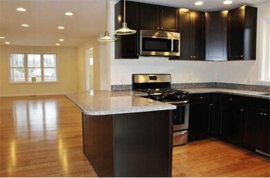 237 3rd St unit B, Lowell, MA 01850 - photo 2