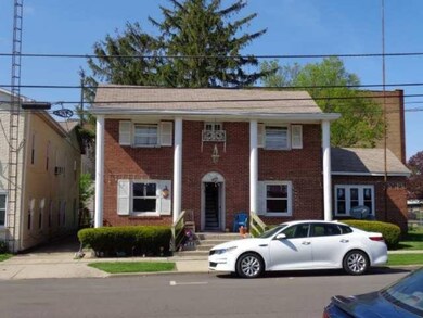 409 Cedar St, Niles, MI 49120 - photo 5