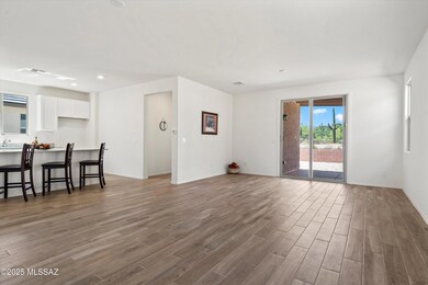 9329 N Peridot Vista Ave, Tucson, AZ 85742 - photo 6