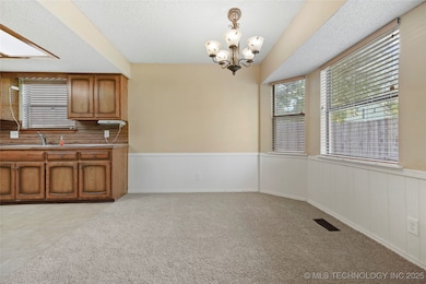 2901 W Atlanta Ct, Broken Arrow, OK 74012 - photo 7