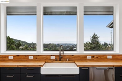 4520 Saint Andrews Rd, Oakland, CA 94605 - photo 3