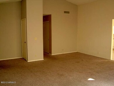 C:\fakepath\023-300132 - Living Room