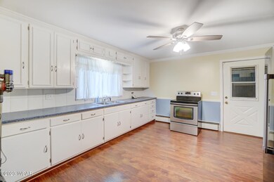 1412 W Elm (6)
